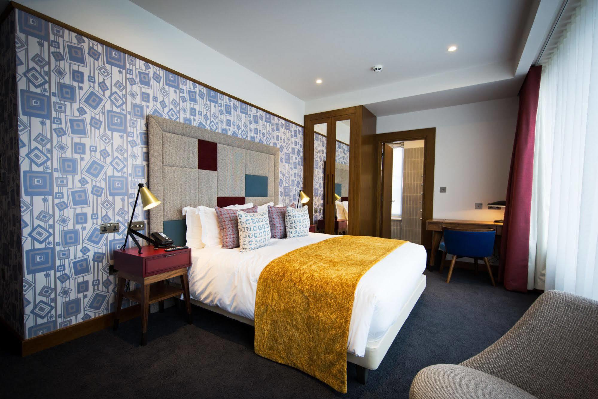 Devonshire Club & Hotel Лондон Екстериор снимка